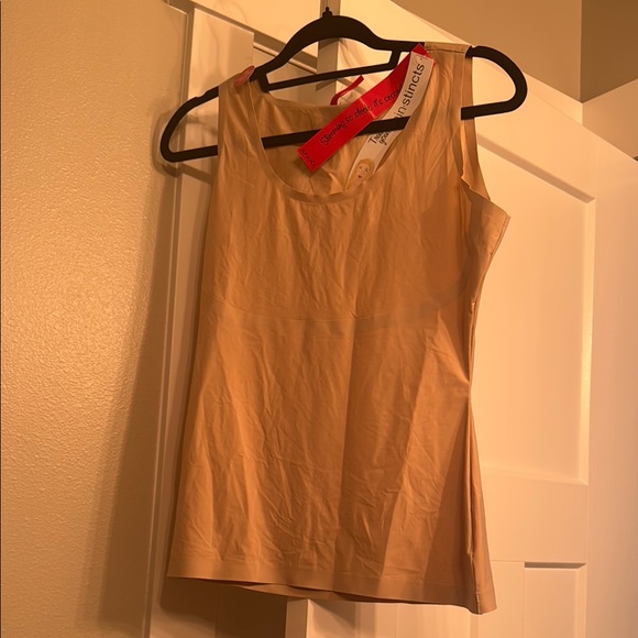 Seamless Tan Women's Spanx - Picture 1 of 4